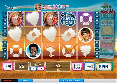 Love Boat gameplay screenshot 2 small