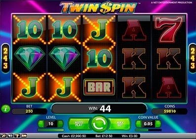 Twin Spin gameplay screenshot 3 small