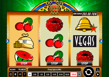 Arcade gameplay screenshot 2 small