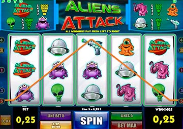 Aliens Attack gameplay screenshot 3 small