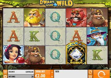 Dwarfs Gone Wild gameplay screenshot 3 small