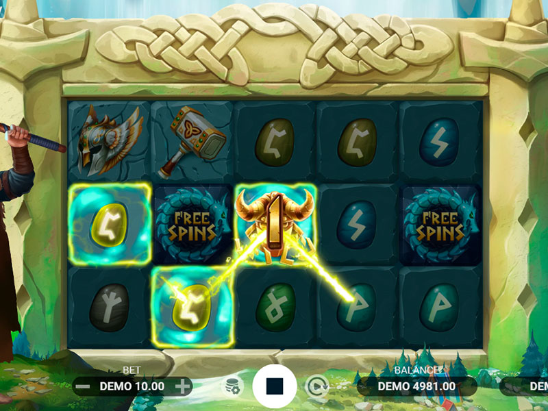 Runes Of Destiny gameplay screenshot 2 small